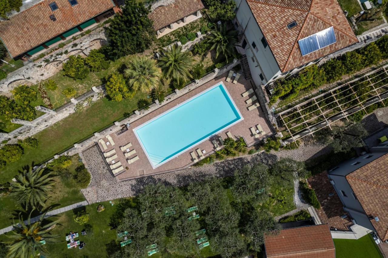 Hotel Livia Gargnano Esterno foto